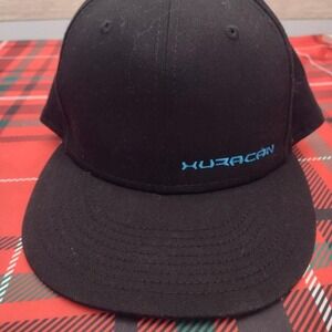 Black and blue Huracan snapback skater hat